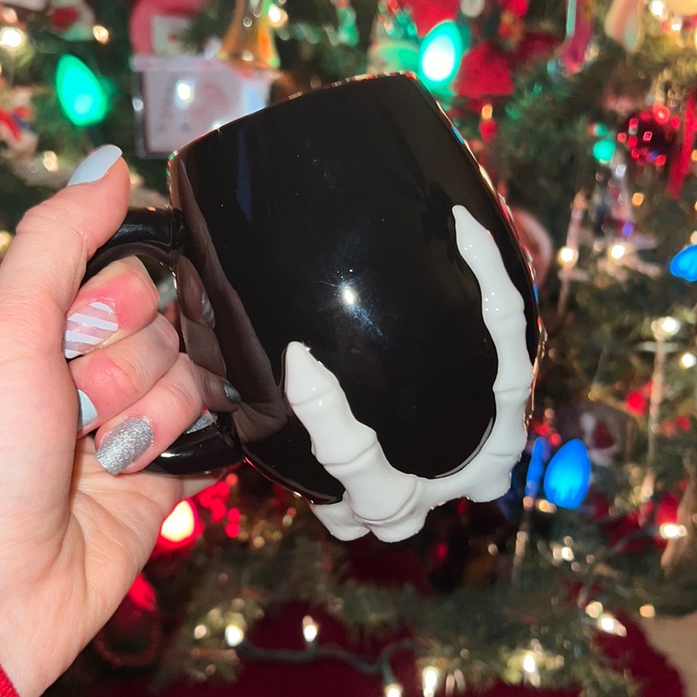 Halloween Skelton Hand Mug